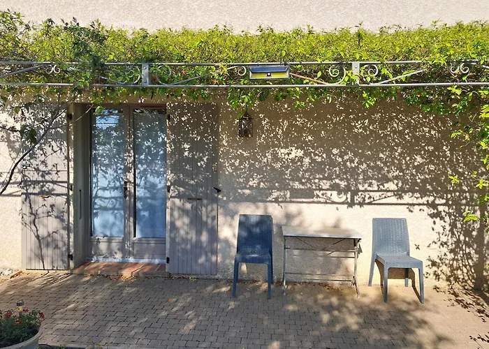 Alojamento de Acomodação e Pequeno-almoço Mas Du Sabartes D'hôtes Trouillas